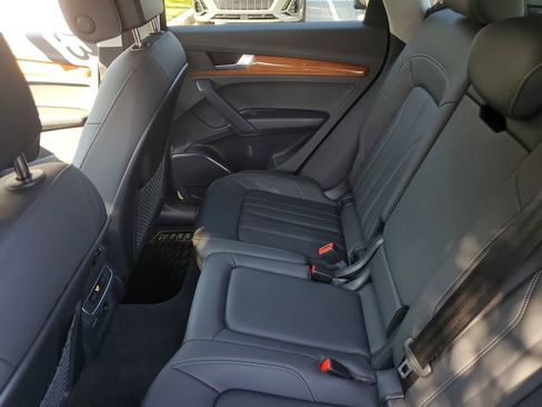 Certified 2023 Audi Q5 2.0T Premium w/ Convenience Package image 26
