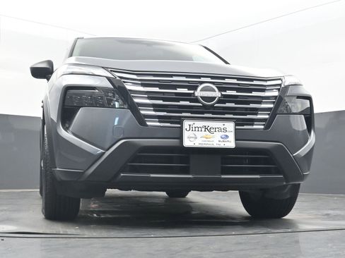 Certified 2025 Nissan Rogue S image 22