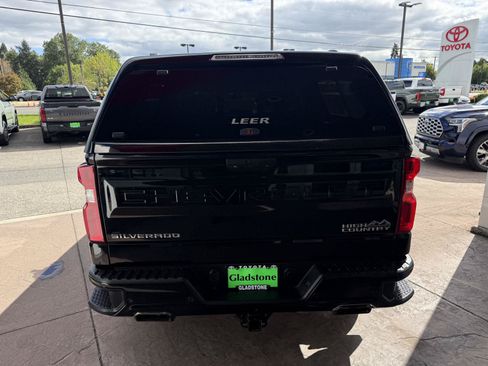 Used 2019 Chevrolet Silverado 1500 High Country AWD/4WD image 5