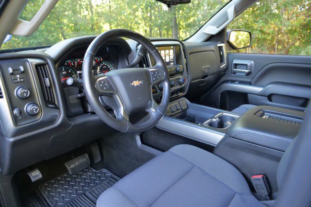 Used 2019 Chevrolet Silverado 2500 LT w/ All Star Edition AWD/4WD image 2