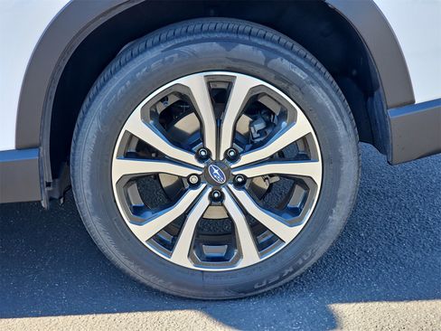 Certified 2023 Subaru Forester Limited image 10