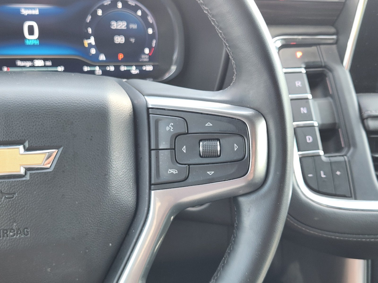 Used 2024 Chevrolet Tahoe LT w/ Luxury Package RWD image 33