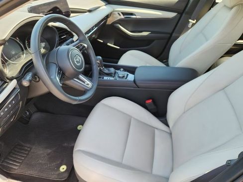 Used 2025 MAZDA MAZDA3 2.5 Turbo Sedan w/Premium Plus image 11