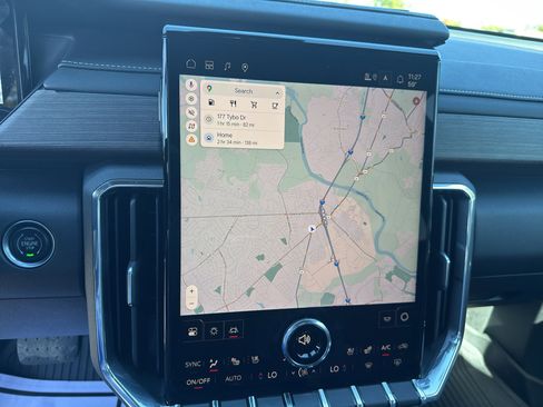 Used 2024 GMC Acadia Denali w/ Super Cruise Package image 18