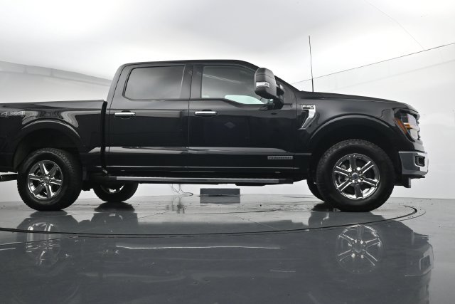 Used 2025 Ford F150 XLT w/ Equipment Group 301A Standard AWD/4WD image 30