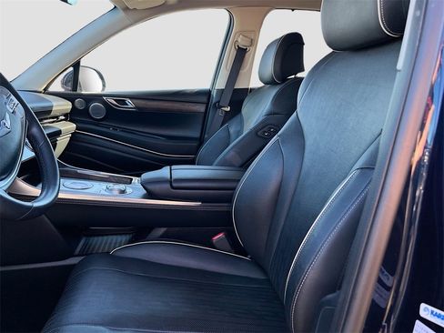 Used 2022 Genesis GV80 2.5T w/ Prestige Package 05 image 22