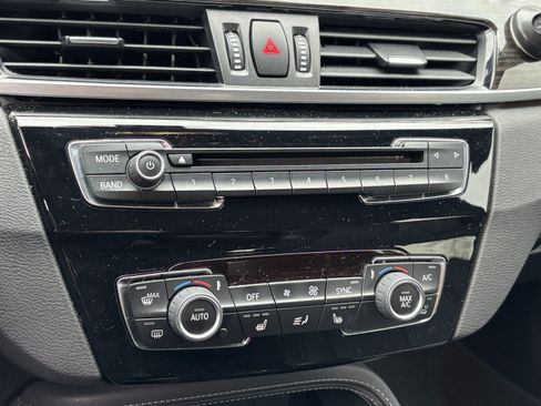 Used 2018 BMW X1 xDrive28i image 29