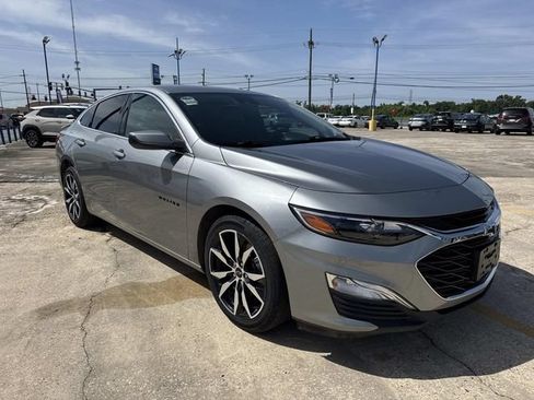 Used 2024 Chevrolet Malibu RS FWD image 7