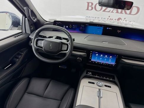 New 2026 Lincoln Navigator L Reserve w/ Jet Appearance Package AWD/4WD image 25