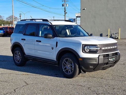 New 2025 Ford Bronco Sport Big Bend image 2