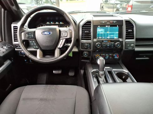 Used 2018 Ford F150 XLT w/ Equipment Group 302A Luxury AWD/4WD image 15