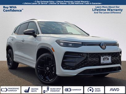 New 2025 Volkswagen Tiguan SE R-Line