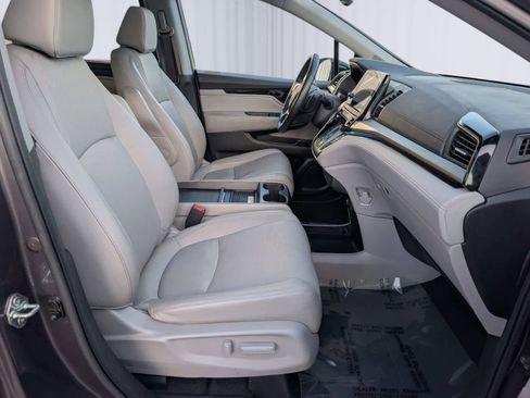 Used 2019 Honda Odyssey Elite image 9