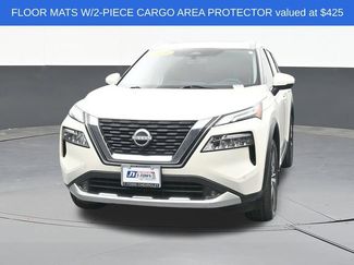 Used 2022 Nissan Rogue Platinum w/ Head-Up Display Package FWD video 2