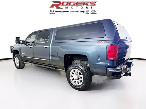 Used 2019 Chevrolet Silverado 2500 LTZ w/ Duramax Plus Package AWD/4WD image 6