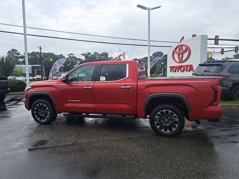 New 2026 Toyota Tundra Limited AWD/4WD image 9