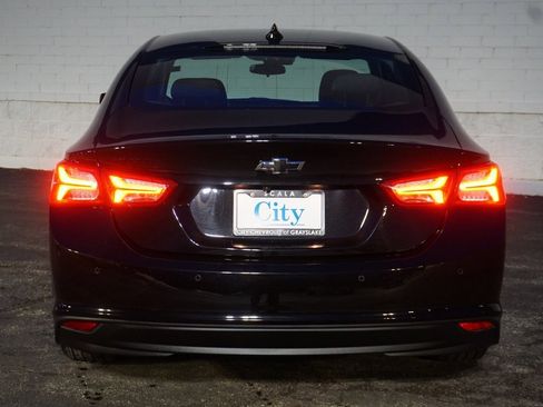 Certified 2024 Chevrolet Malibu LT w/ Midnight Edition image 6