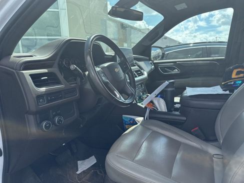 Used 2021 Chevrolet Tahoe LT w/ Rear Media and Nav Package image 9