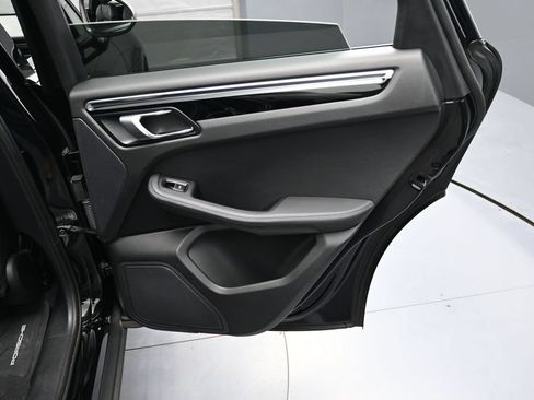Certified 2023 Porsche Macan Turbo AWD/4WD image 25