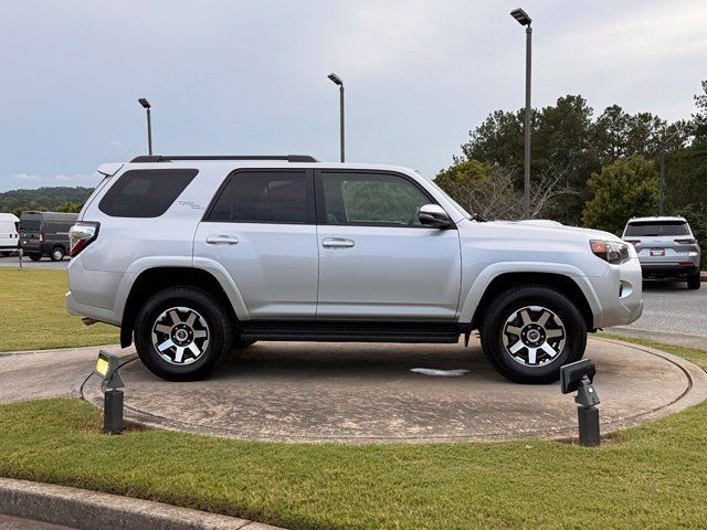 Used 2024 Toyota 4Runner TRD Off-Road Premium AWD/4WD image 8
