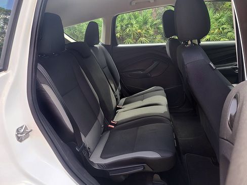 Used 2015 Ford Escape S FWD image 19