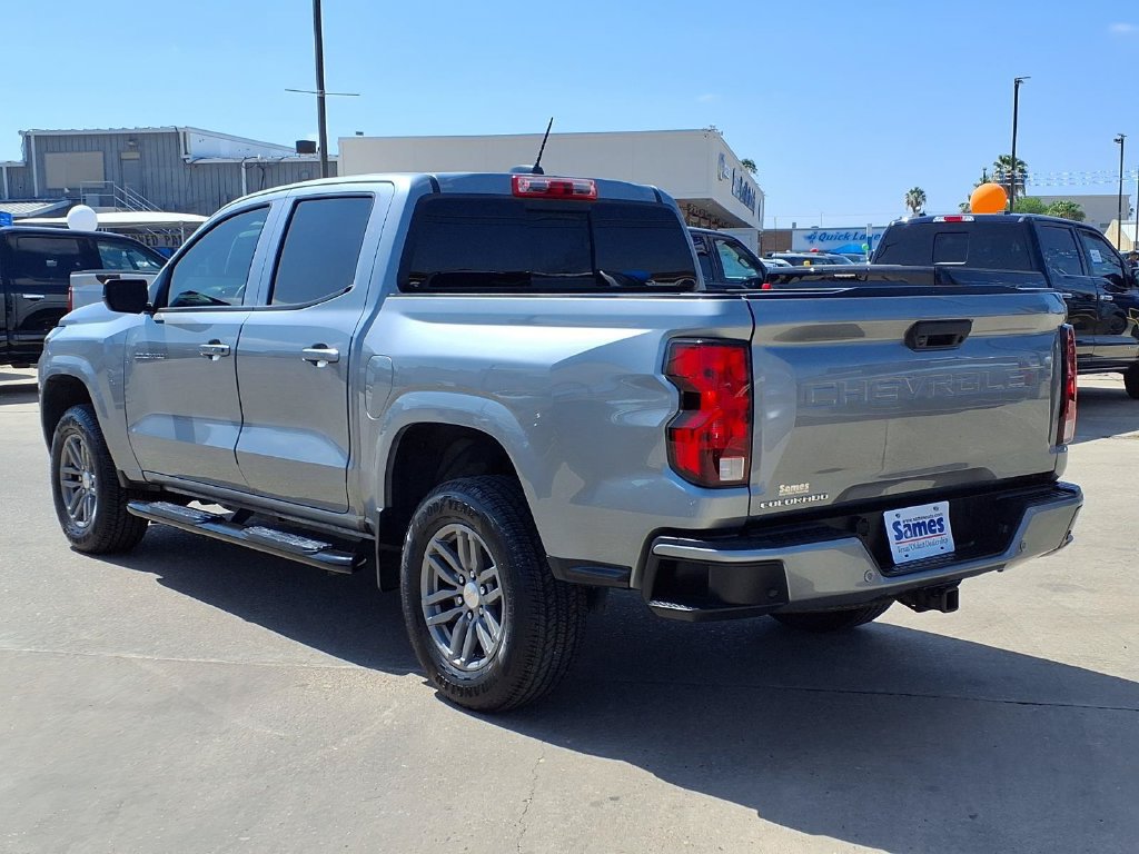 Used 2025 Chevrolet Colorado LT w/ Advanced Trailering Package RWD image 6