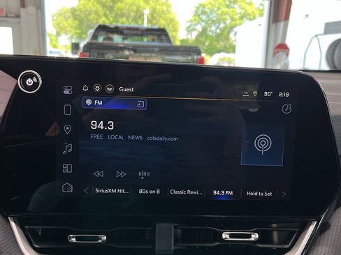 New 2026 Chevrolet Equinox LT FWD image 20