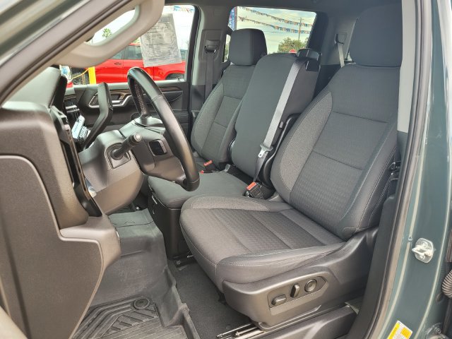 Certified 2025 Chevrolet Silverado 1500 LT AWD/4WD image 16