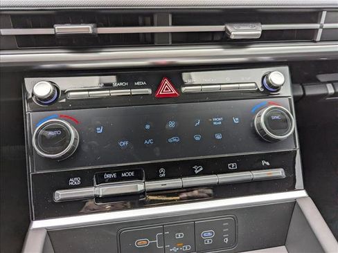 New 2026 Hyundai Santa Fe SEL FWD image 18