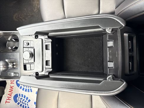 Used 2025 MAZDA CX-90 3.3 Turbo w/ Select Package AWD/4WD image 26