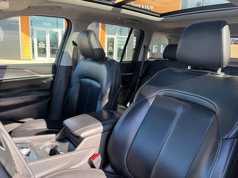 Certified 2024 Jeep Grand Cherokee Limited image 50