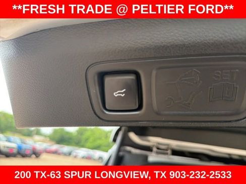Used 2018 Lincoln Navigator Reserve w/ Technology Package AWD/4WD image 15