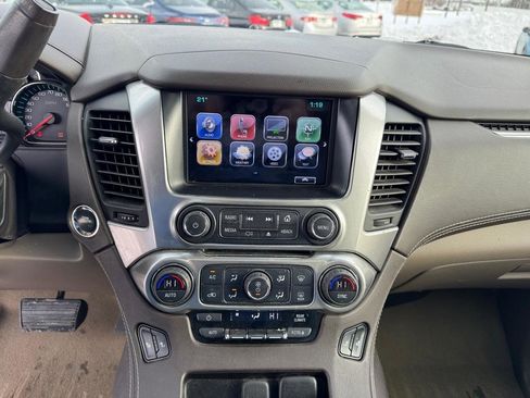 Used 2017 Chevrolet Tahoe LT w/ LT Signature Package AWD/4WD image 37