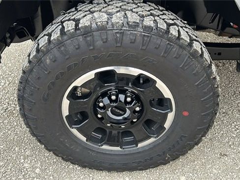 New 2026 Ford F350 XLT w/ Tremor Off-Road Package image 31