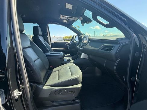 Certified 2024 Chevrolet Suburban LT AWD/4WD image 20
