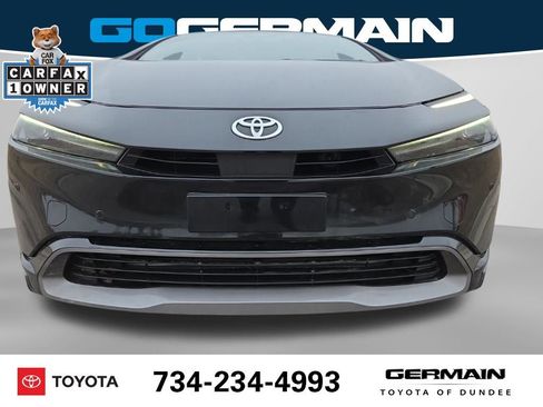 Used 2025 Toyota Prius XLE image 13