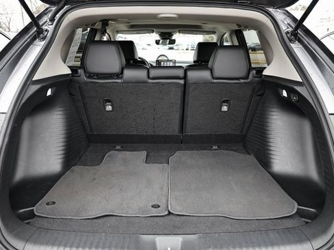 Certified 2024 Honda HR-V EX-L image 28