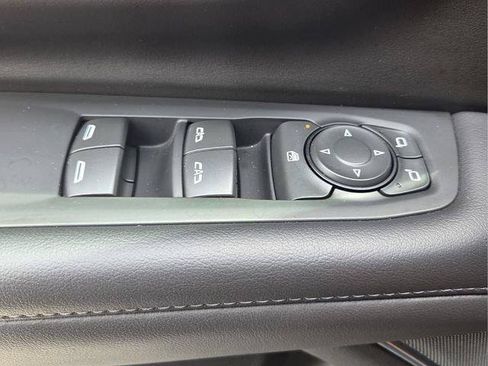 Used 2023 Chevrolet Tahoe LS RWD image 26