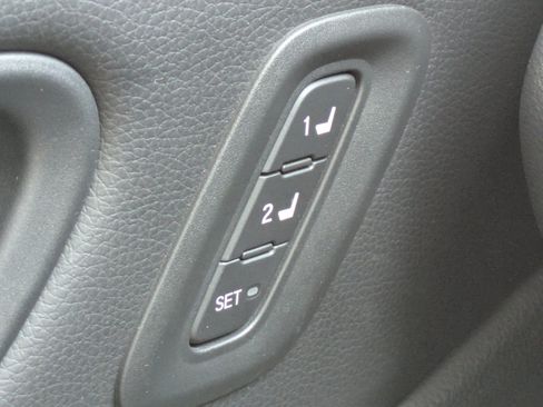 Used 2023 Honda Pilot EX-L image 21