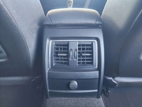 Used 2018 BMW 320i Sedan w/ Convenience Package image 66