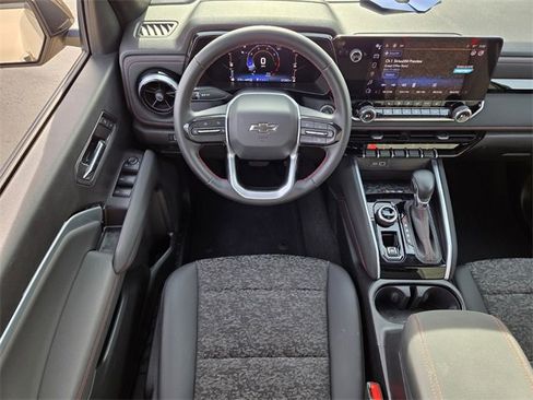 Used 2023 Chevrolet Colorado Z71 w/ Z71 Convenience Package 2 image 12