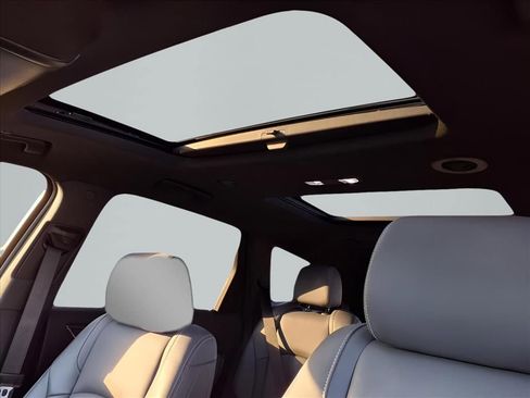 Used 2023 Buick Enclave Essence w/ Experience Buick Package image 22