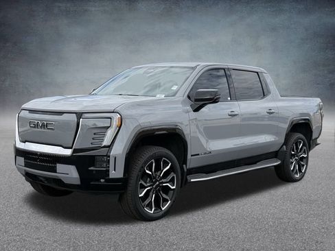 New 2024 GMC Sierra EV Denali image 8