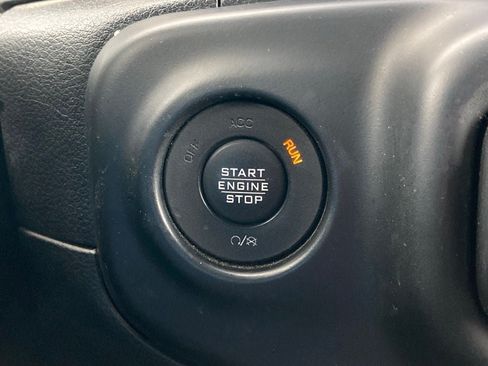 Used 2020 Jeep Wrangler Unlimited Sport AWD/4WD image 16