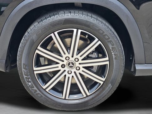 Certified 2026 Mercedes-Benz GLE 350 4MATIC image 32
