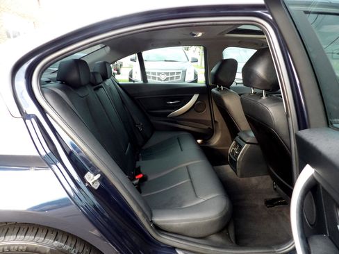 Used 2015 BMW 320i xDrive Sedan image 18