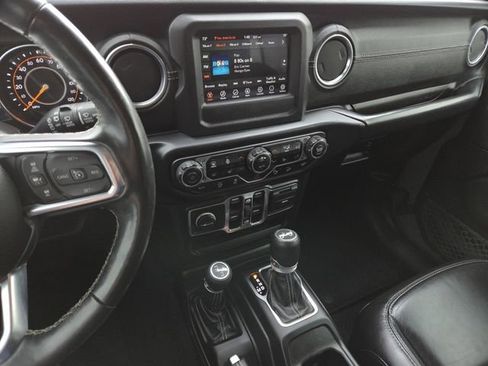 Used 2019 Jeep Wrangler Unlimited Sahara w/ Safety Group image 37