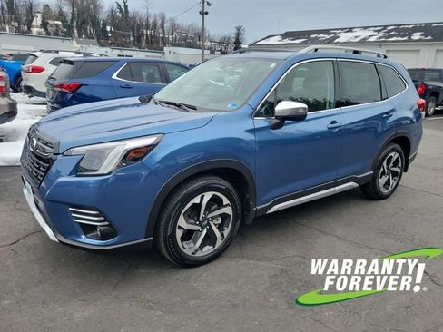 Used 2024 Subaru Forester Touring w/ Pop Package 2 image 3