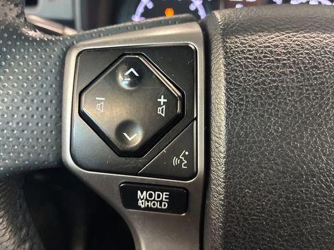 Used 2021 Toyota 4Runner SR5 AWD/4WD image 17