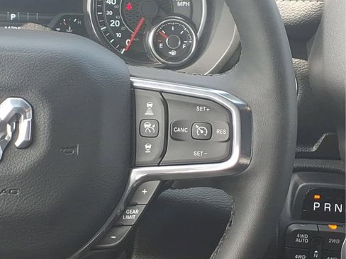 Used 2025 RAM 1500 Laramie AWD/4WD image 22
